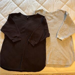 Uniqlo Waffle-Knit Long Sleeve Tops - Black & Light Gray